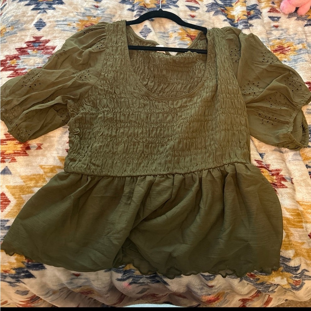 Old Navy Top